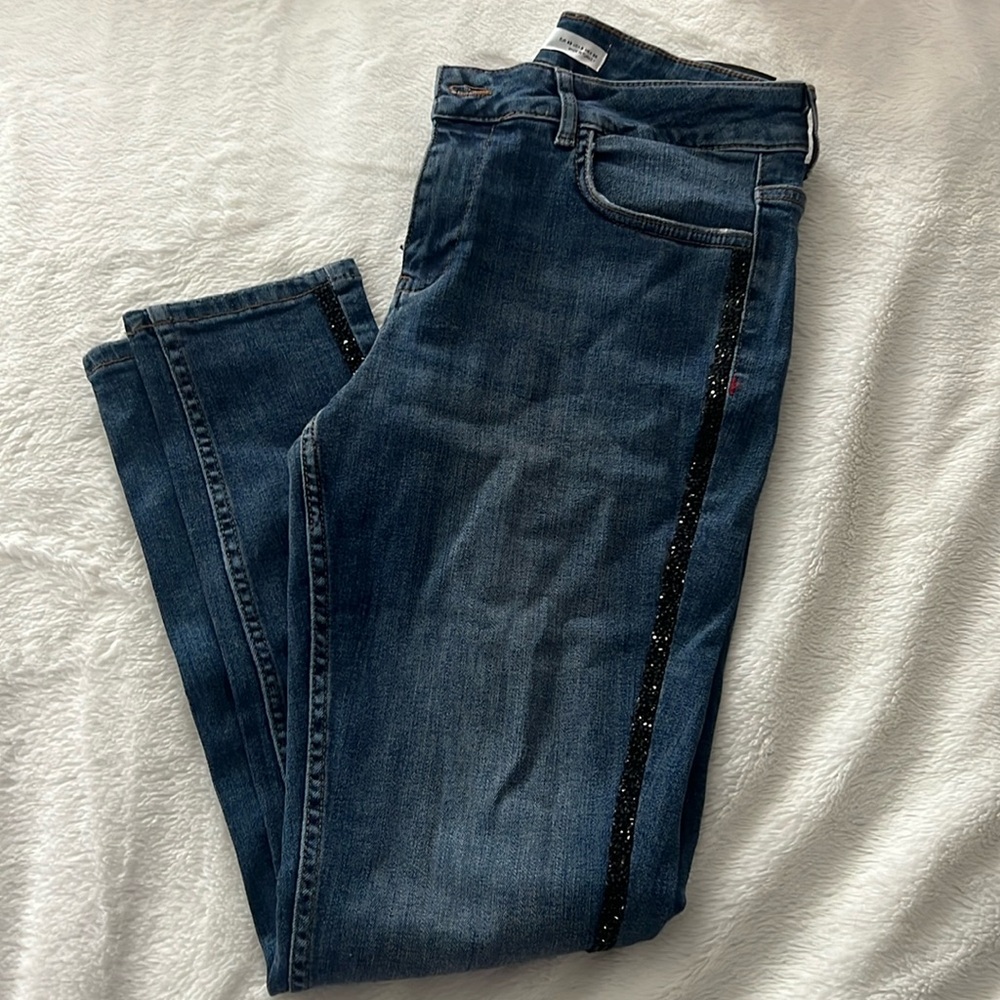 Zara Darker Wash Skinny Jean